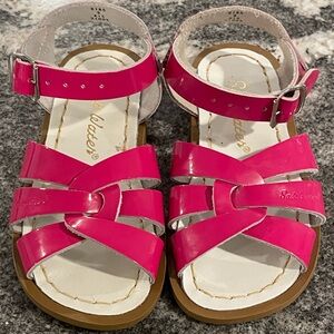 Salt Water Sandals, size 9